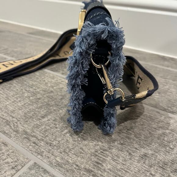 True Religion: Women's Y2K Frayed Denim Crossbody Adjustable Shoulder Bag - Picture 3 of 13